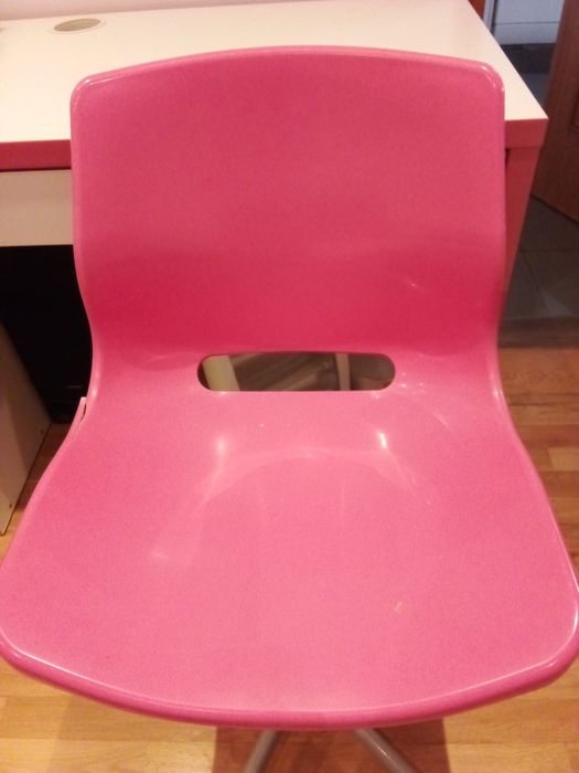 Secretaria Micke ikea 120x50 + cadeira + candeeiro