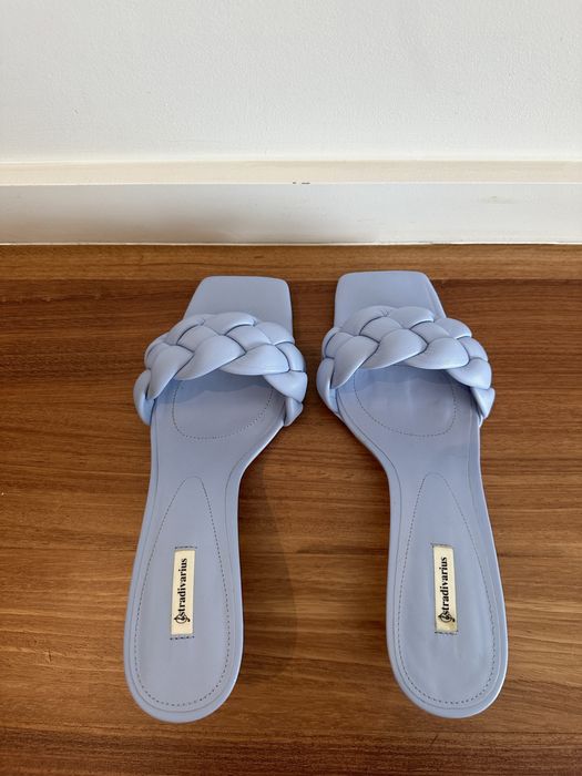 Sandálias azuis Stradivarius