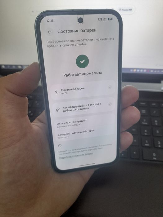 Продам Pixel 8a в дуже гарному стані + швидкий зарядний пристрій