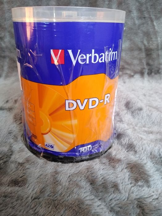 Płyty DVD -R 100 sztuk
