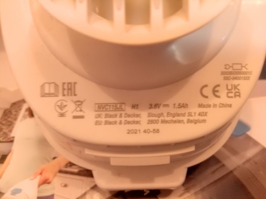 Акумуляторний пилосос Black+Decker NVC115JL