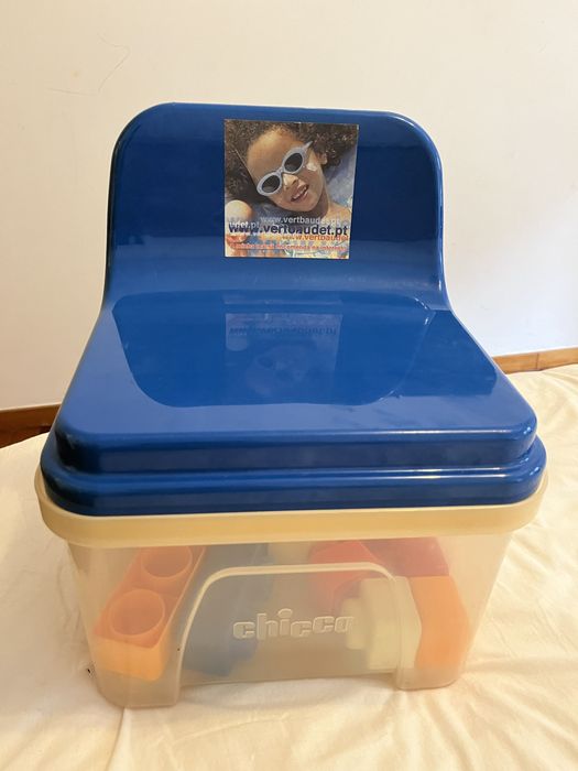 Natal - Mesa Legos Bebe transformável em banco Chicco