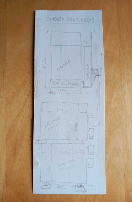 Expositor para Cartazes em acrilico