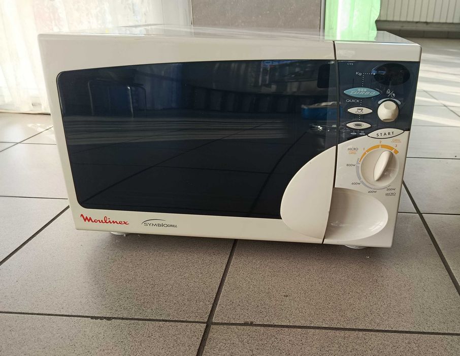 Mikrofala kuchenka mikrofalowa Moulinex NIEUŻYWANA vintage