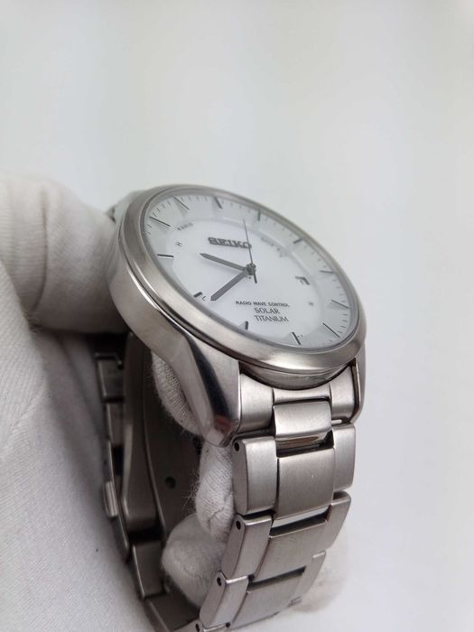 Японские часы Seiko Solar SBTM207 титан, радиоконтроль, сапфир, Japan made, солнечная батарея