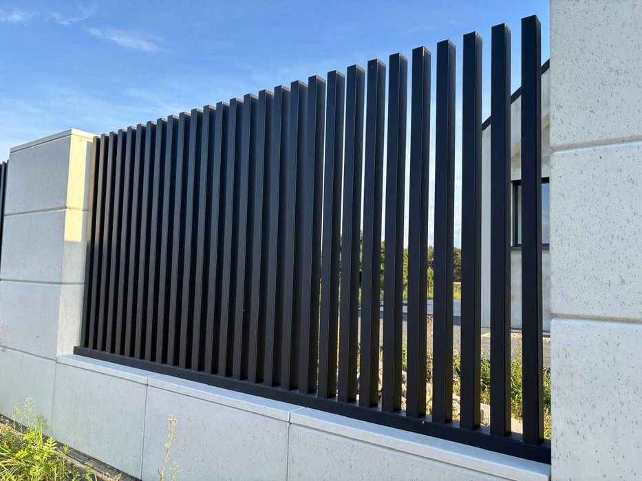 Ogrodzenie Grzebieniowe Pionowe nowoczesne ogrodzenie - Vertical