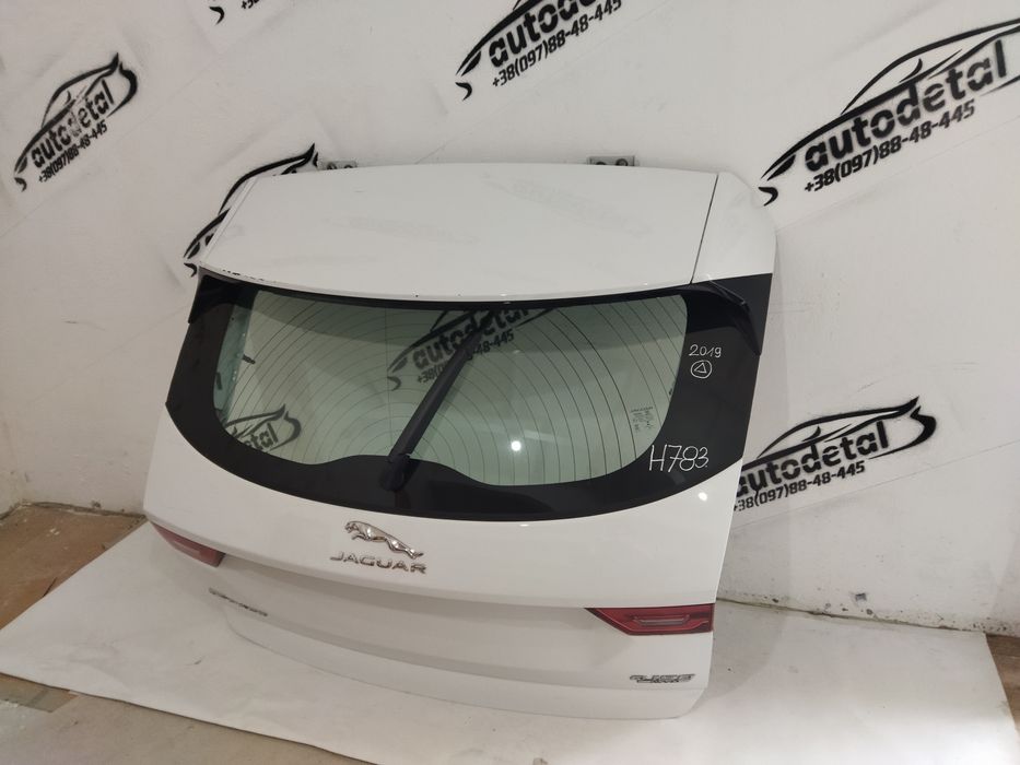 Крышка багажника Jaguar Е-Pace кришка ляда задня дверка