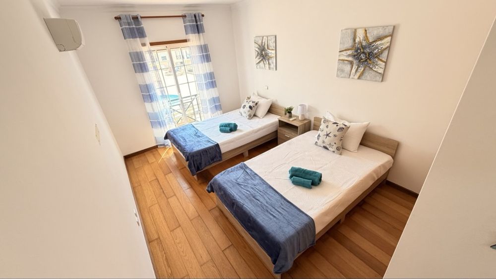 Ultimas semanas de Set 2026 - Ferias (Alugar) - T2  a 700m da Praia • Piscina, Garagem, A/C e Wi-Fi 6 • Armação de Pêra