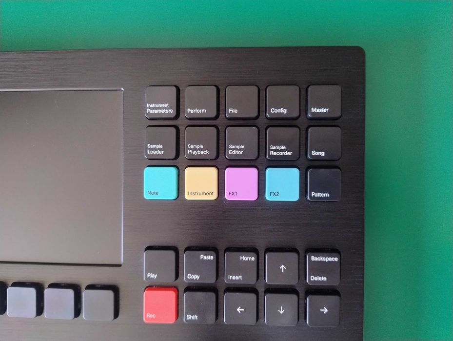 Polyend Tracker (sampler, MIDI sekwencer, syntezator)