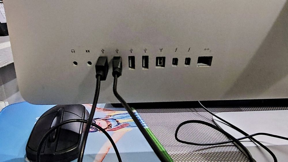 Apple iMac 32ГБ 27дюйм 2011