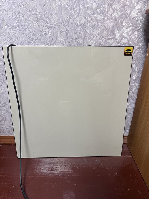 Керамічний обігрівач із програматором AFRICA