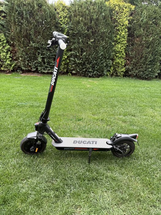 Hulajnoga elektryczna ducati pro 2 evo