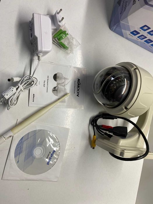 Câmera de Vigilância - Qualidade HD 720P e Auto-foco, via Wireless