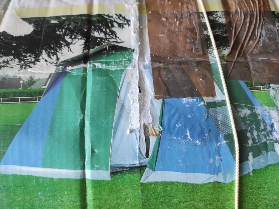 Tenda familiar usada em bom estado ótimo pra 4 adultos