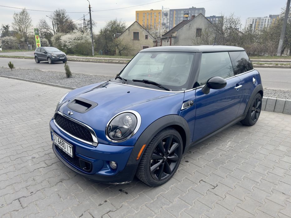 Mini cooper s машина