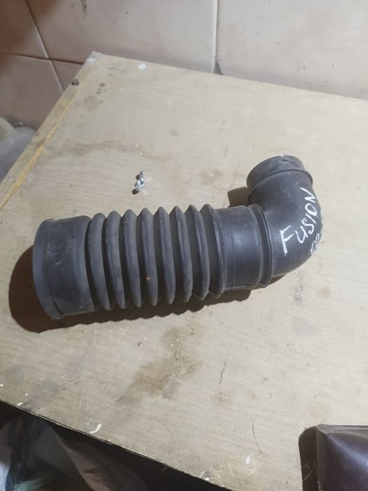 Патрубок Форд fusion 02-12