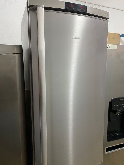 Frigorifico AEG combinado