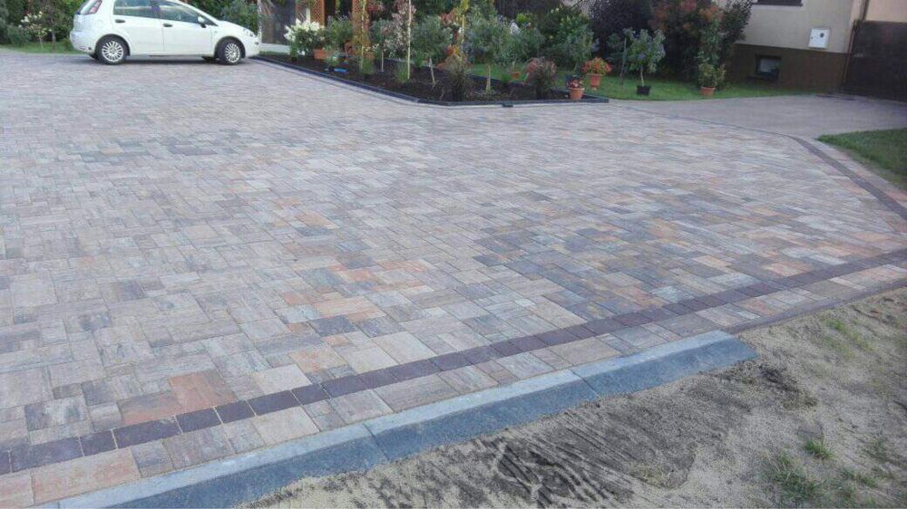 Układanie kostki brukowej