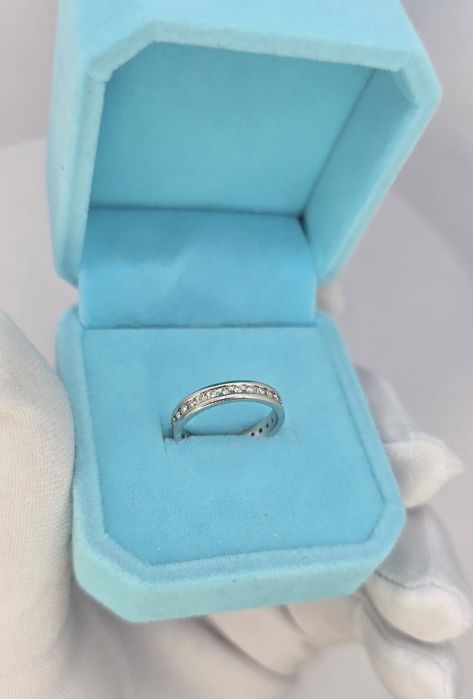 Бриллиантовое кольцо дорожка