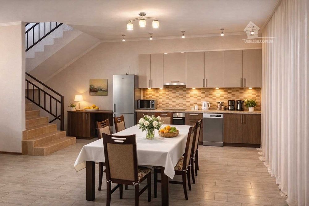 Хотяновка. Дом 220 кв. 5 спален. Без комиссии.