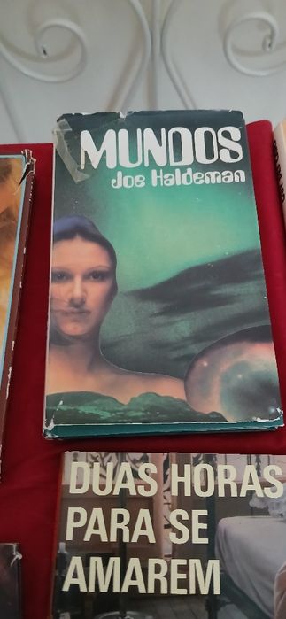 6 livros dos anos 80 - Círculo de Leitores