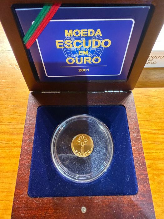 Moeda Escudo em ouro