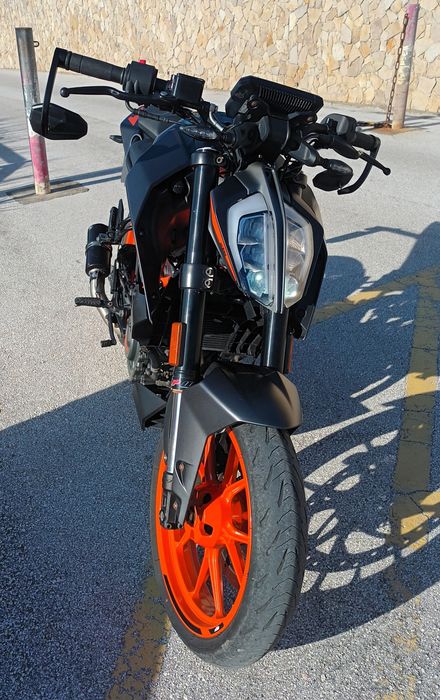 2022 KTM 125 DUKE
