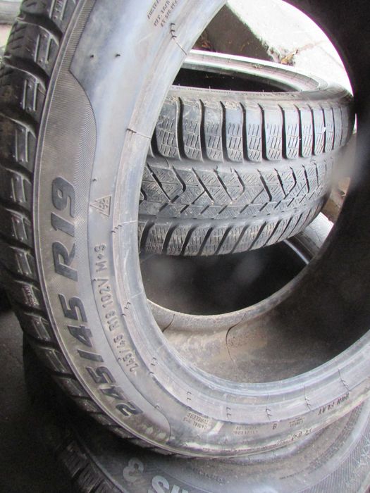 245/45R19 PIRELLI Sottozero пара зимової гуми