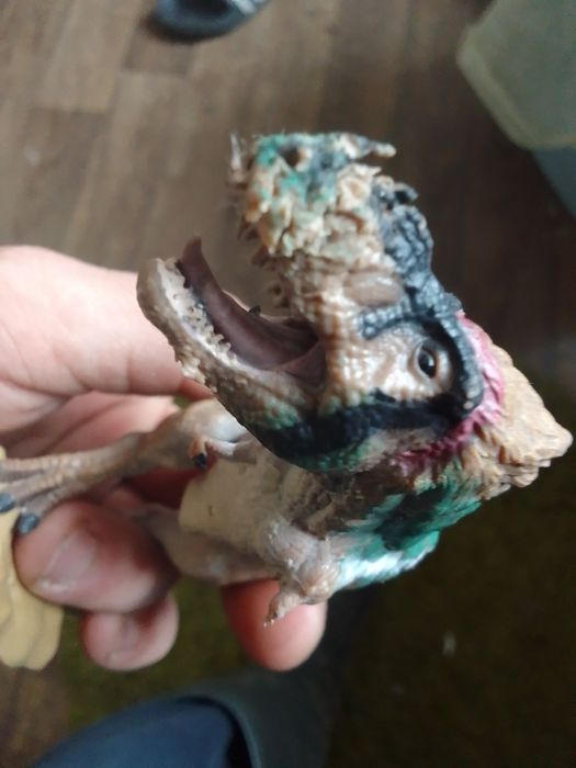 Dwie figurki collecta dinozaury