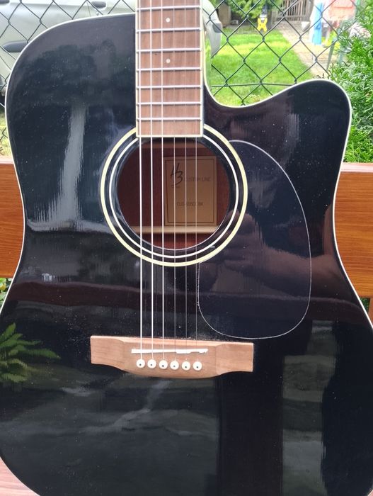 Gitara elektroakustyczna