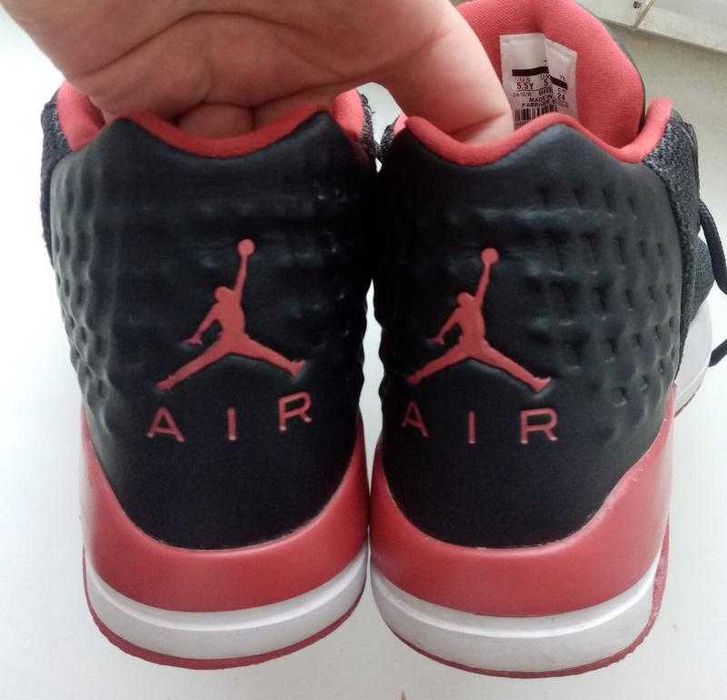 Оригинал. 24 см. кроссовки nike air jordan academy bred.