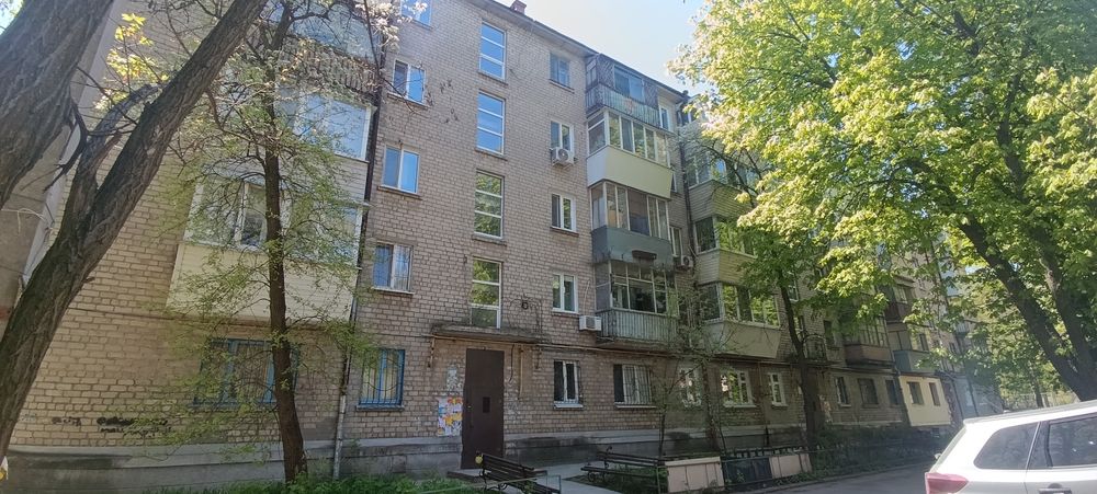 Продам 1 кімн.кв пр. Поля / Б. Хмельницького, парк Писаржевського та Зелений Гай