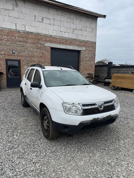 Розборка авто шрот  1.2  1.5 1.6 Duster Dacia Duster