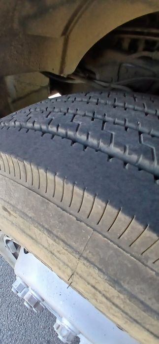 Продам грузовик рено в комплекте с полуприцепом,в отличном состоянии.