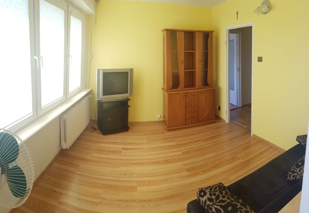 Wynajmę mieszkanie dwupokojowe o powierzchni 34m2 w bloku przy ul. Św.Antoniego 91