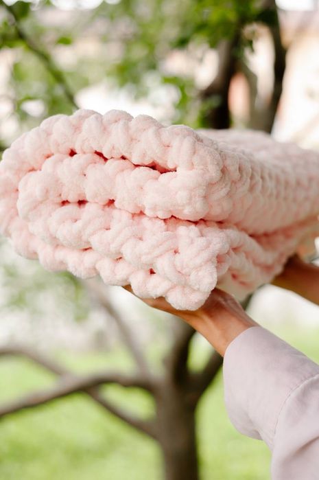 Пледи плюшеві ручної роботи для немовлят