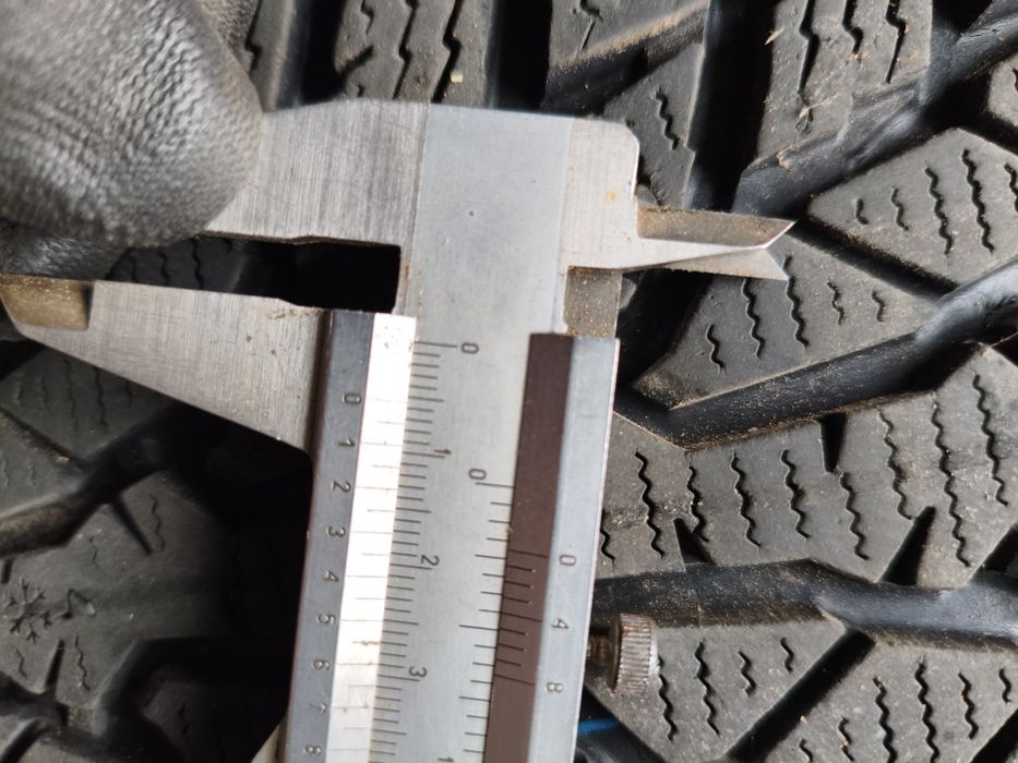 Felgi BMW styling 154 opony zimowe Nokian 16"