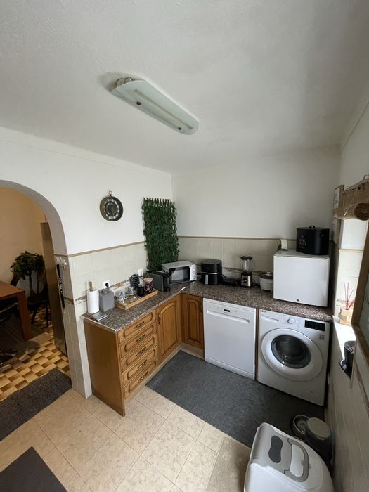 Quarto em frente a escola André Gouveia