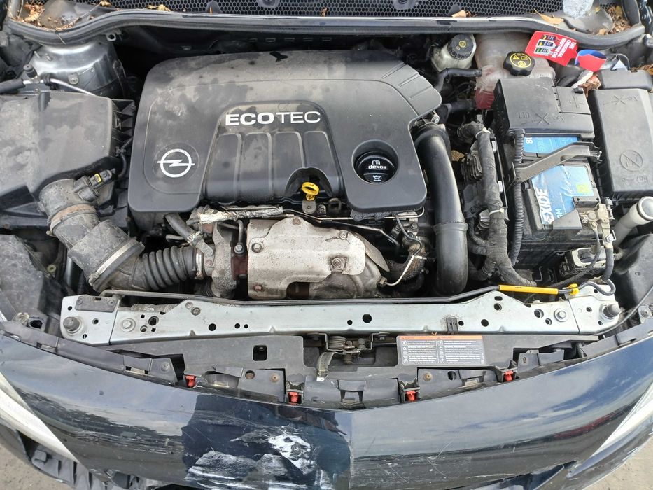 Opel Astra 1,6 diesel, 2015 rok