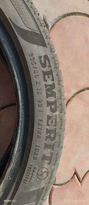 Продам резину на 18