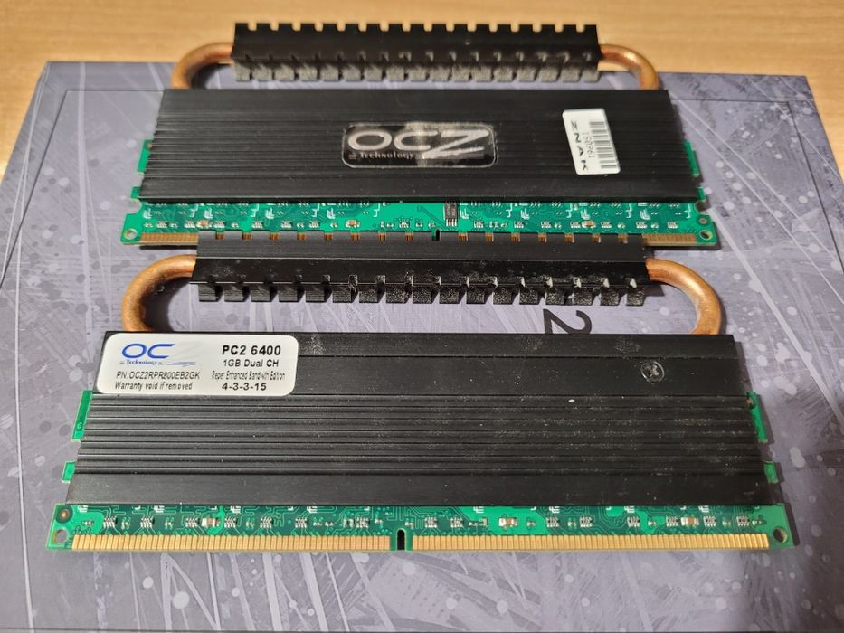 DDR 2 8gb razem 4x2gb dual channel. Adata Mushkin OCZ