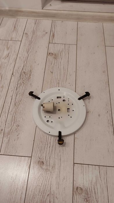 Lampa sufitowa lub ścienna