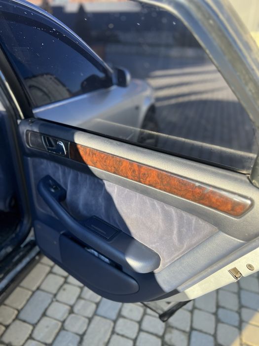 Продам AUDI A6C5 1999.p.