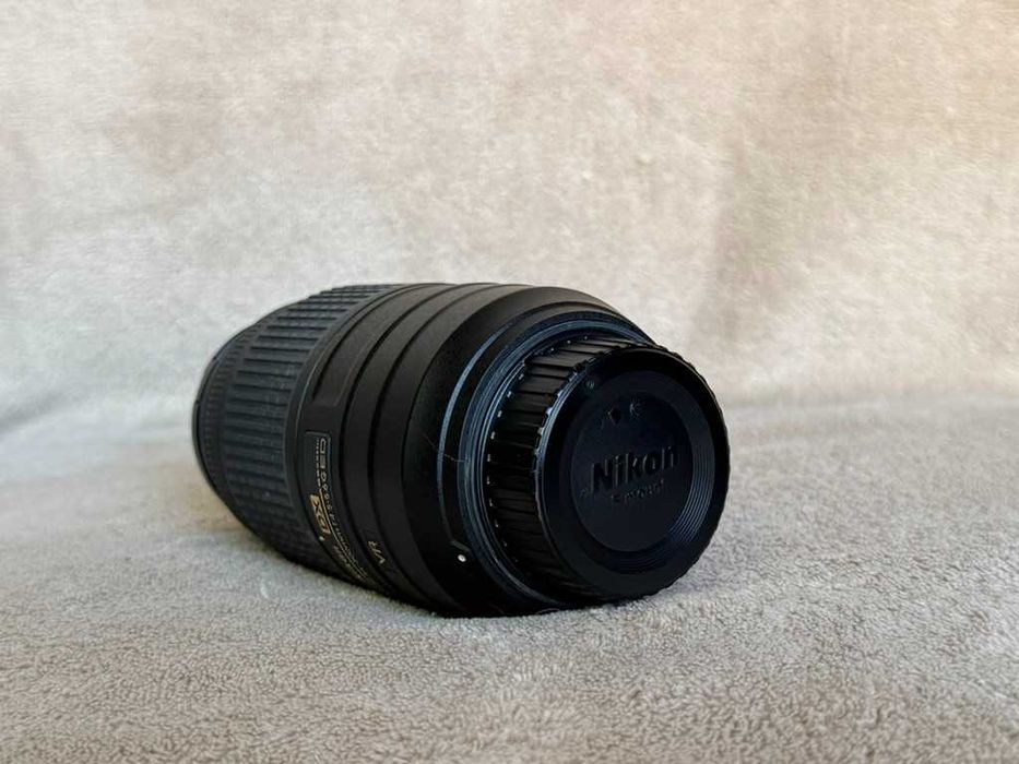 Nikon AF-S DX Nikkor 55-300mm f/4.5-5.6 G VR