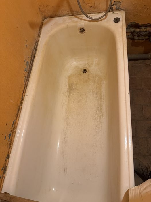 Продам  чугунну ванну