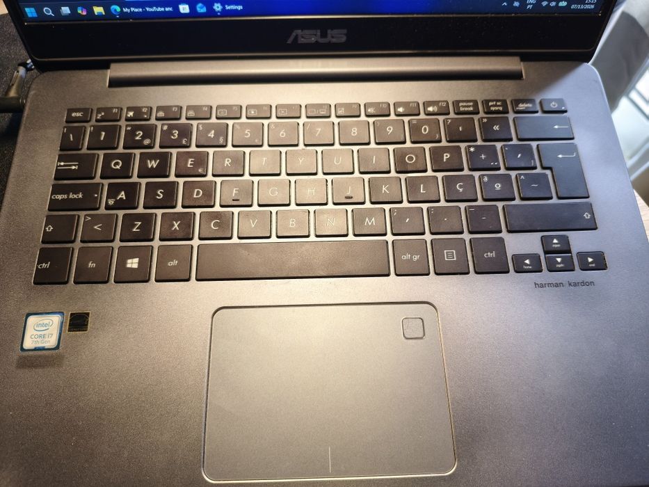 Asus Zenbook UX430UA