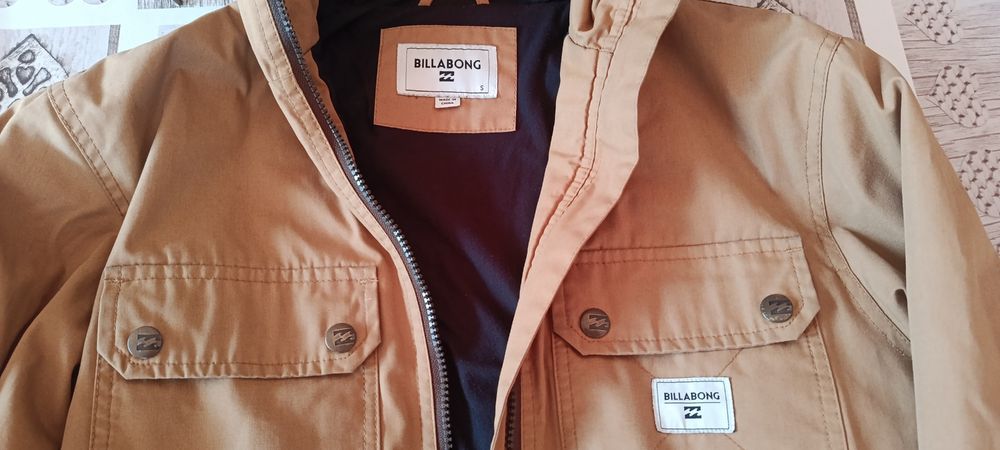 Casaco Billabong como novo