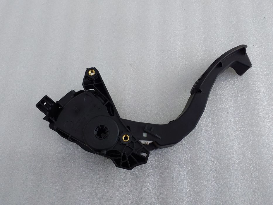 Pedal do acelerador RENAULT Clio V (BF_)