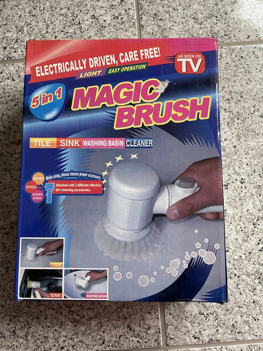 Escova de limpeza 5 em 1