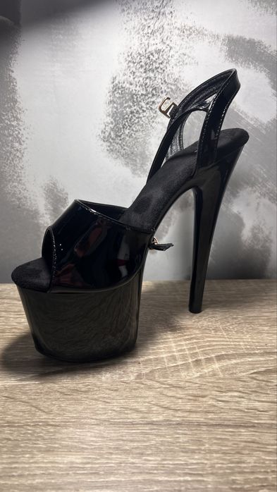 Продам стріпи 36й розмір